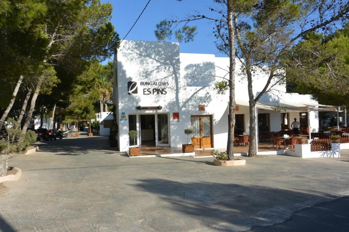 Bungalows Es Pins - Emar Hotels Playa Migjorn Exterior foto